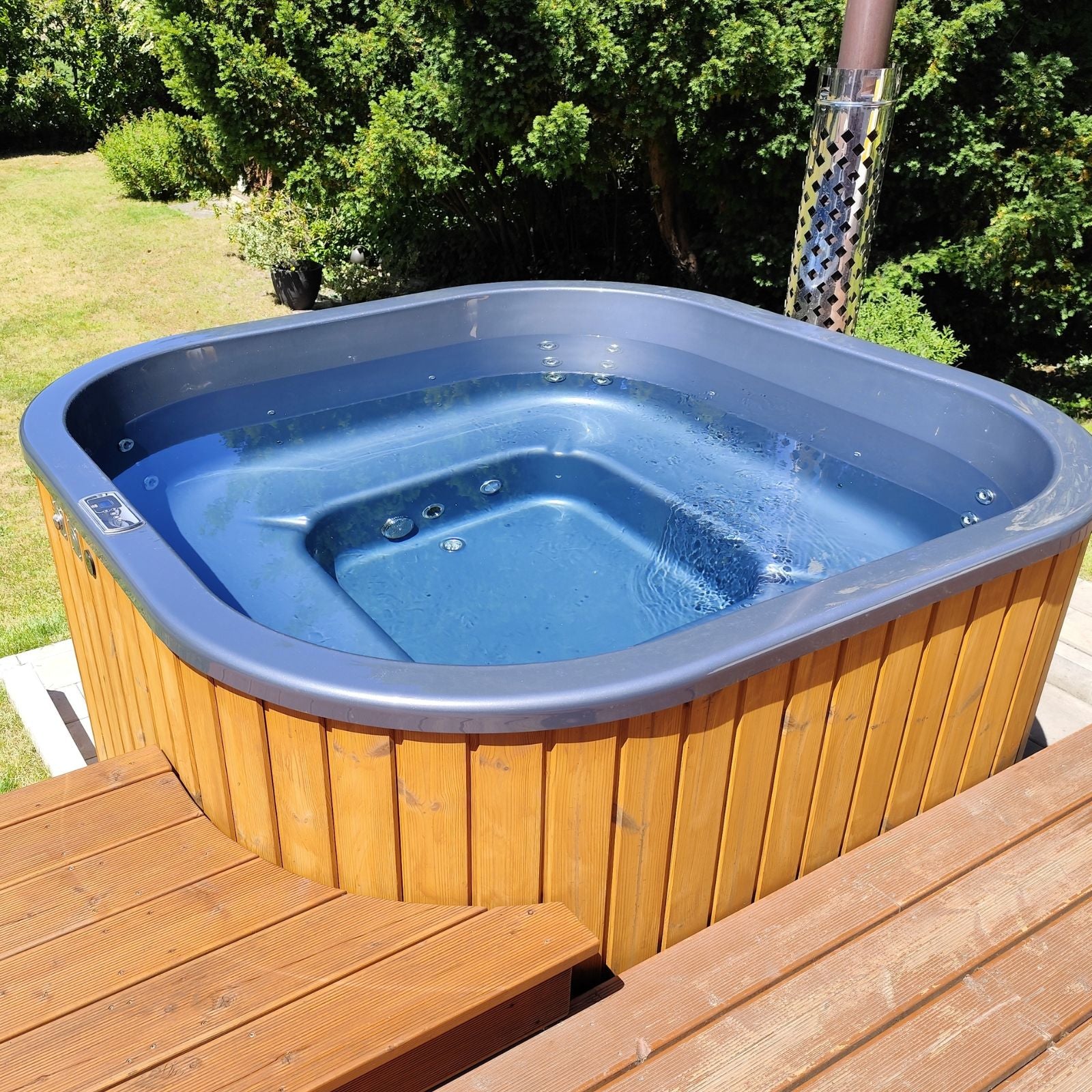Hot Tub ECKIG 180 (Acryl, horizontaler Ofen)